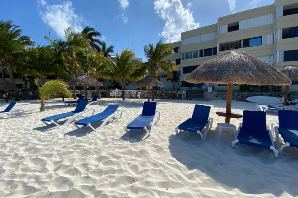 Oceanfront Condo Bm By Andiani Cancún Exterior foto